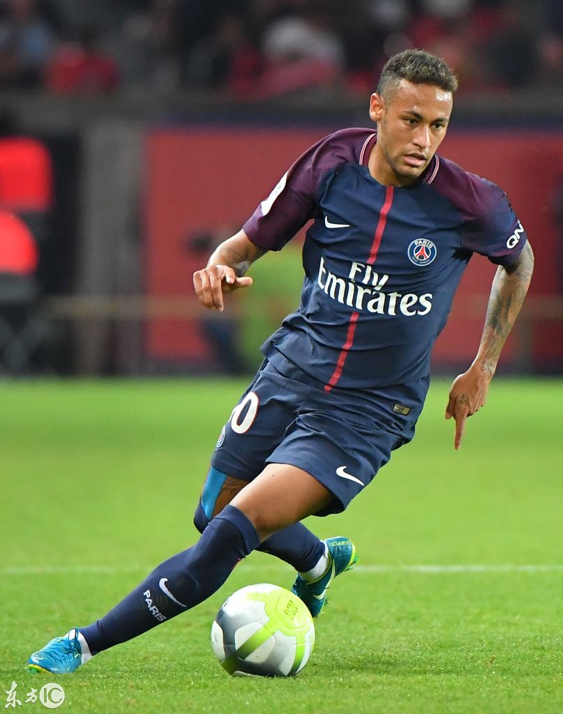 球队在最难的时候没有崩